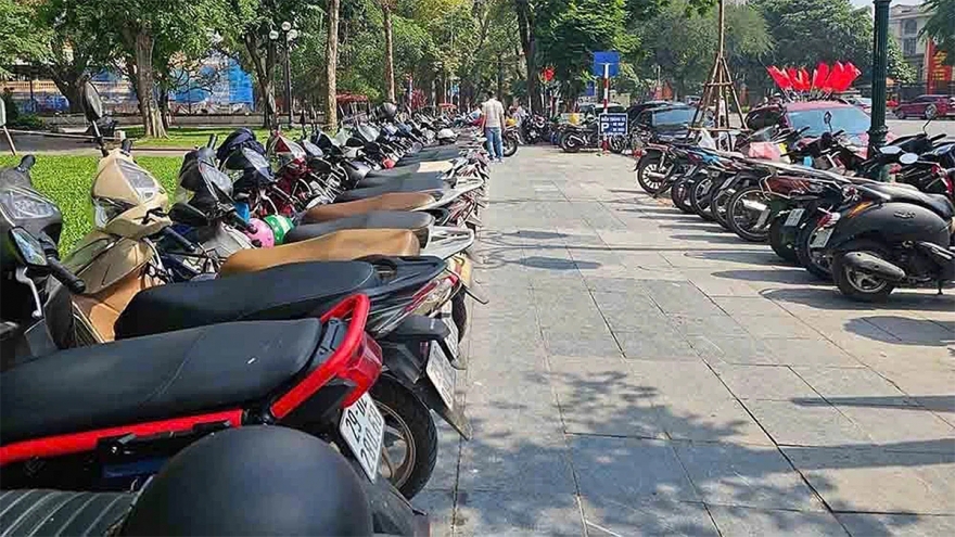 Hà Nội bố trí bãi xe 800m2 gần hồ Gươm phục vụ người dân dịp Tết